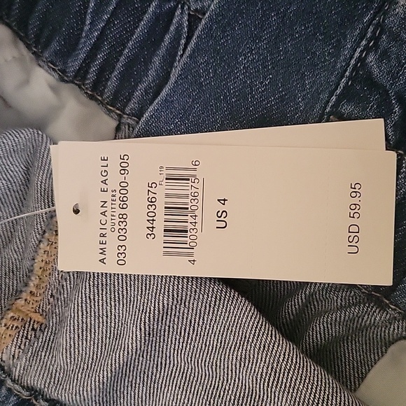 AEO Mom shorts - Picture 3 of 4